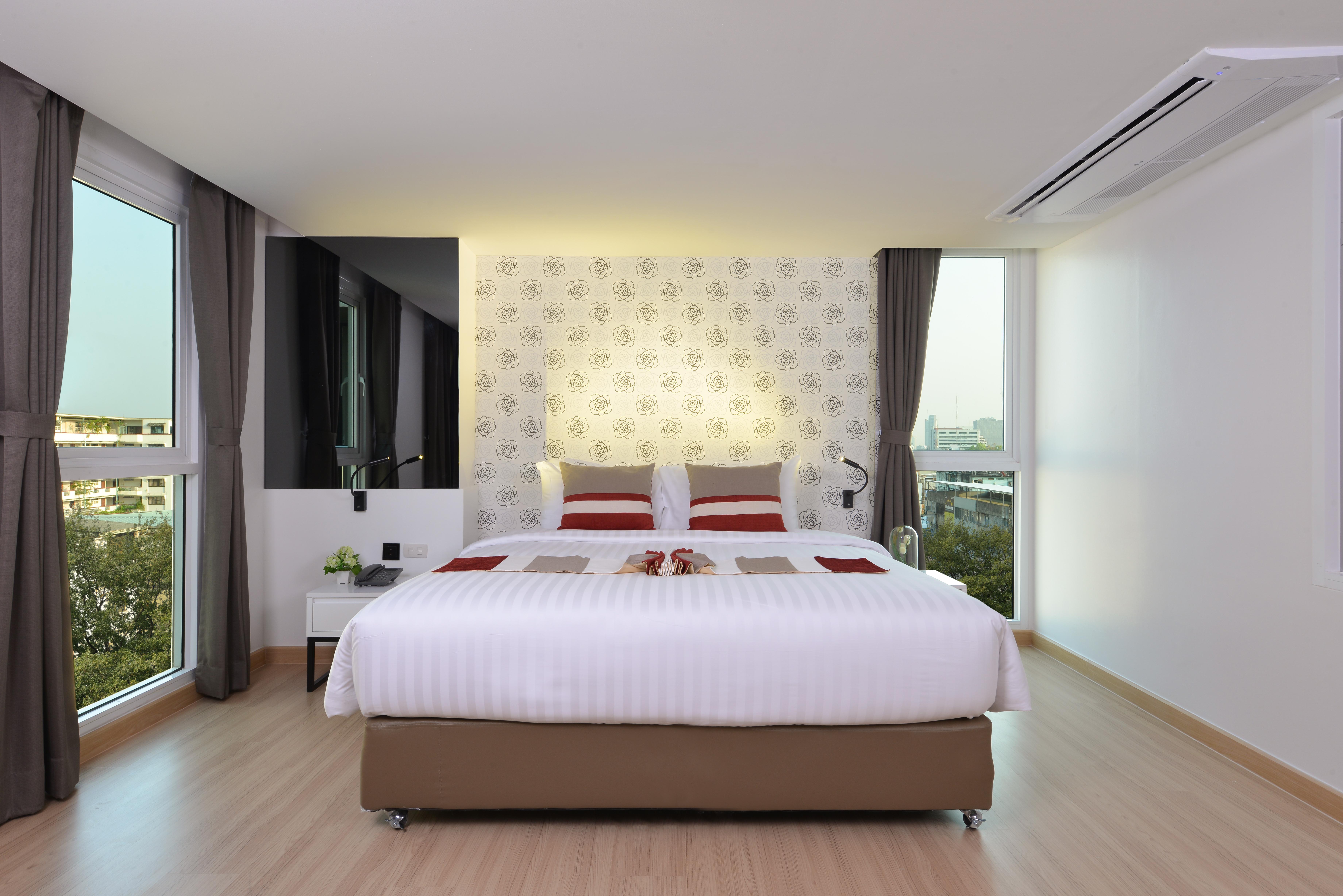 Le D'Tel Bangkok Hotel Exterior photo A bedroom