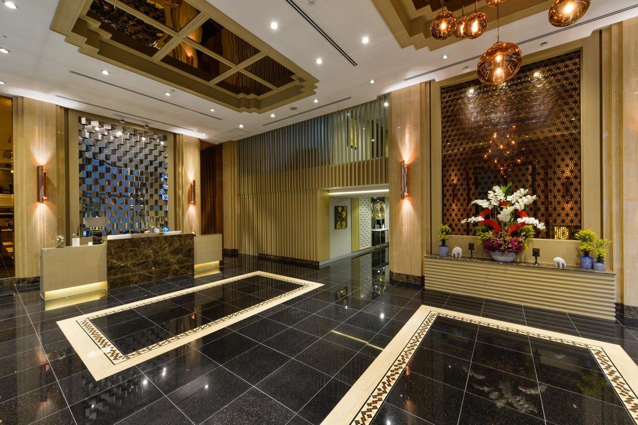 Le D'Tel Bangkok Hotel Exterior photo The lobby of the hotel