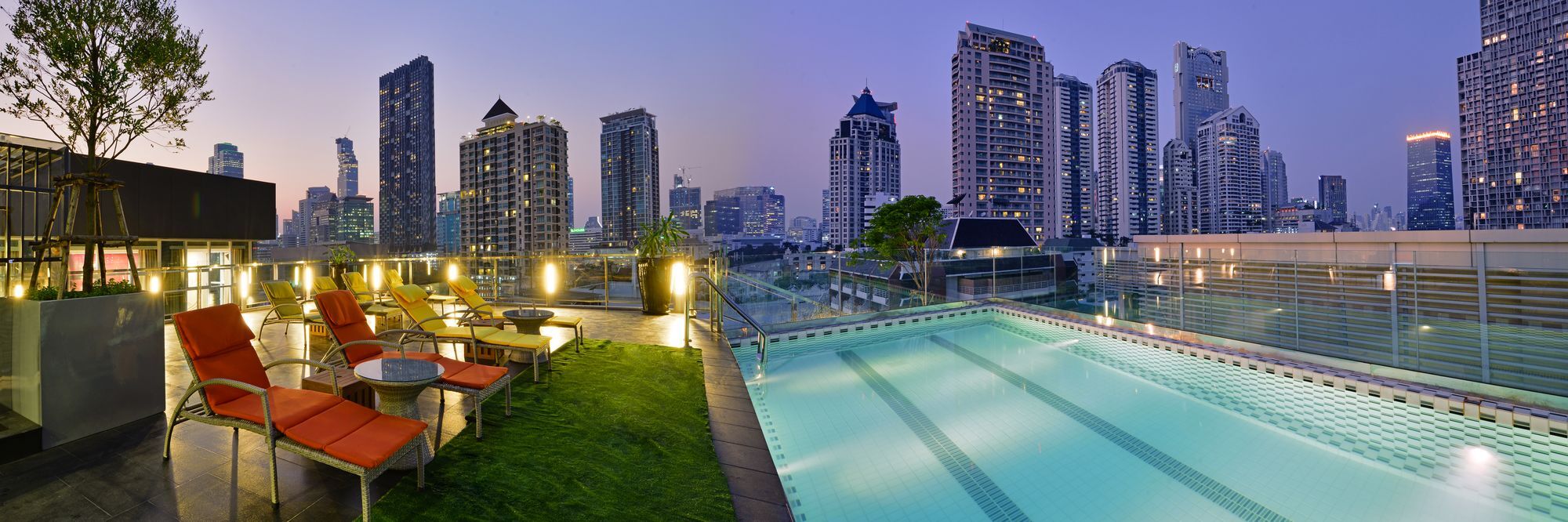 Le D'Tel Bangkok Hotel Exterior photo The Park, Bangkok